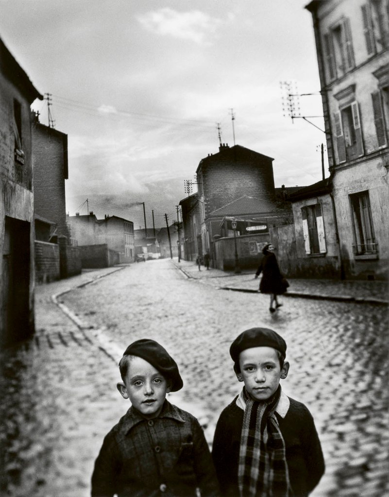 Louis Stettner (American, 1922-2016) 'Aubervilliers, France' [Aubervilliers, Francia] 1947 from the exhibition 'Louis Stettner' at Fundación MAPFRE Recoletos Room (Madrid), June - August, 2023