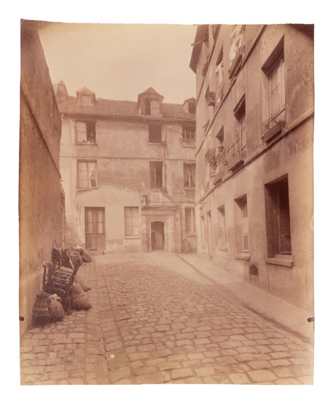 Eugène Atget (French, 1857-1927) 'Cour, rue Saint-Jacques 346, disparu, 5e arrondissement' 1900