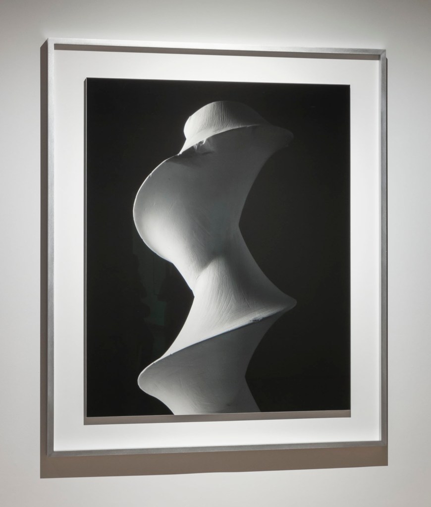 Installation view of Hiroshi Sugimoto, 'Conceptual Forms 0003' 2004