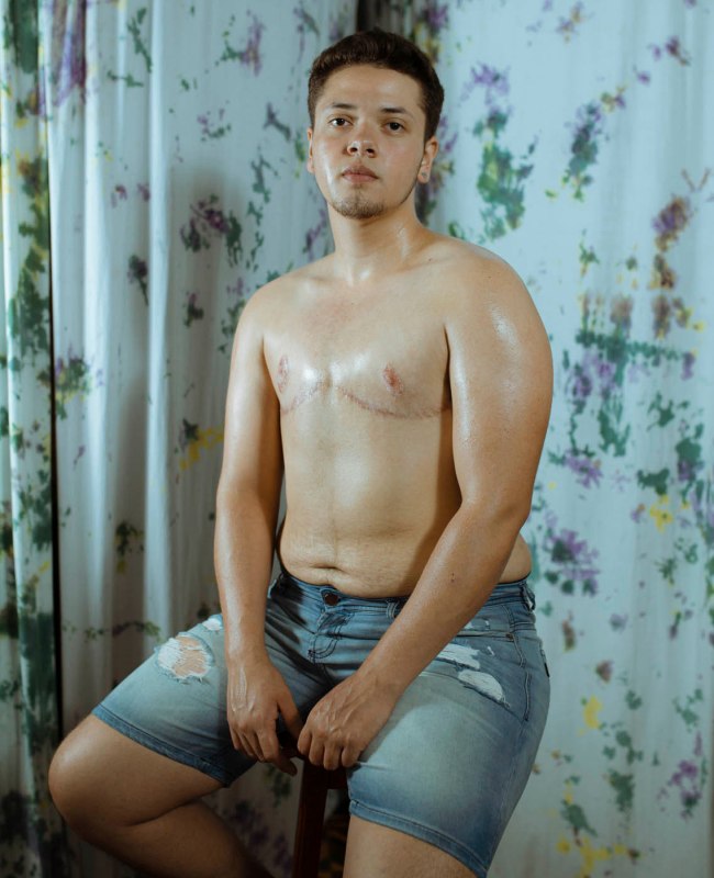 Mauricio Holc (Argentinian) "Alex" from the project 'Ser Libre' (Be Free) Nd