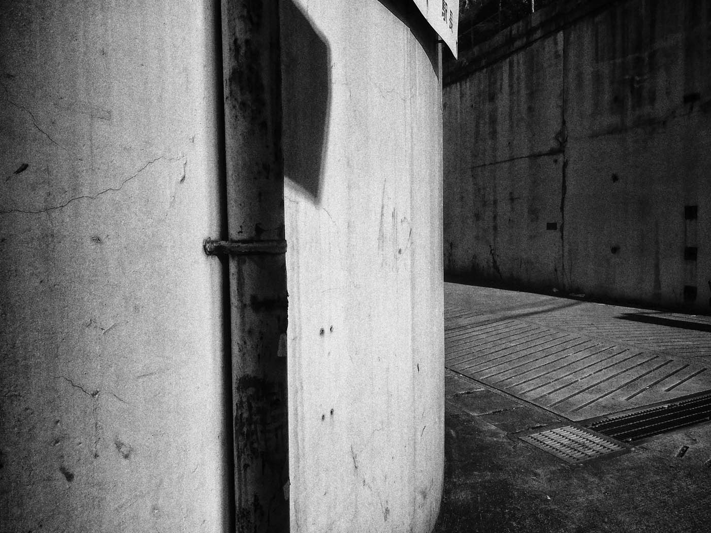 Daido Moriyama (Japanese, b. 1938) 'Untitled' 2017 Daido Moriyama (Japanese, b. 1938) 'Untitled' 2017