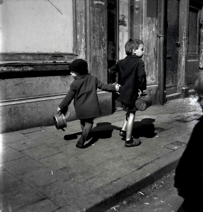 Emmy Andriesse (Dutch, 1914-1953) 'On the way to the soup kitchen' Nd