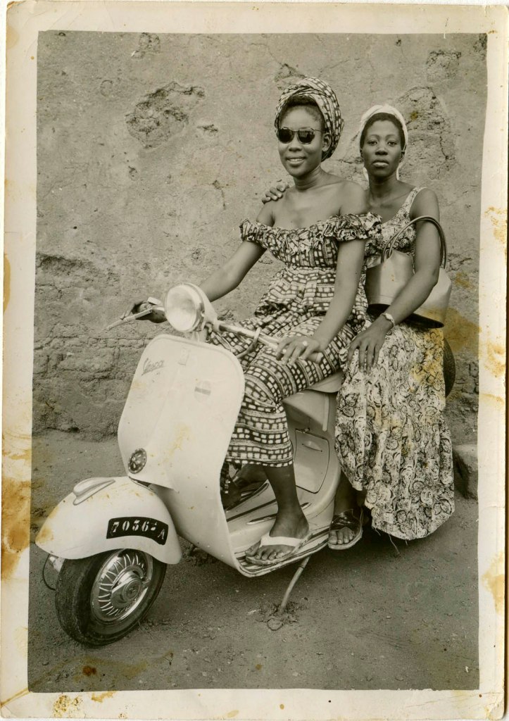 Seydou Keïta (Malian, c. 1921-2001) 'Untitled' 1957 Seydou Keïta (Malian, c. 1921-2001) 'Untitled' 1957