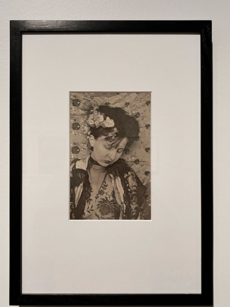 Gertrud Arndt (German, 1903-2000) 'Mask self-portrait no. 11' (Maskenselbstbildnis Nr. 11) 1930 (installation view) Gertrud Arndt (German, 1903-2000) 'Mask self-portrait no. 11' (Maskenselbstbildnis Nr. 11) 1930 (installation view)