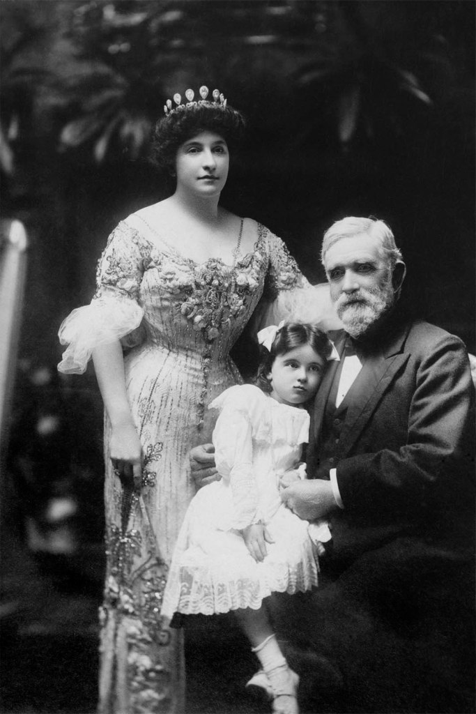Unknown photographer/Bain News Service (publisher). 'Nellie Melba, her father, David Mitchell, and a young girl (Nellie's niece, Nellie Paterson), in Melbourne, Australia' 1903
